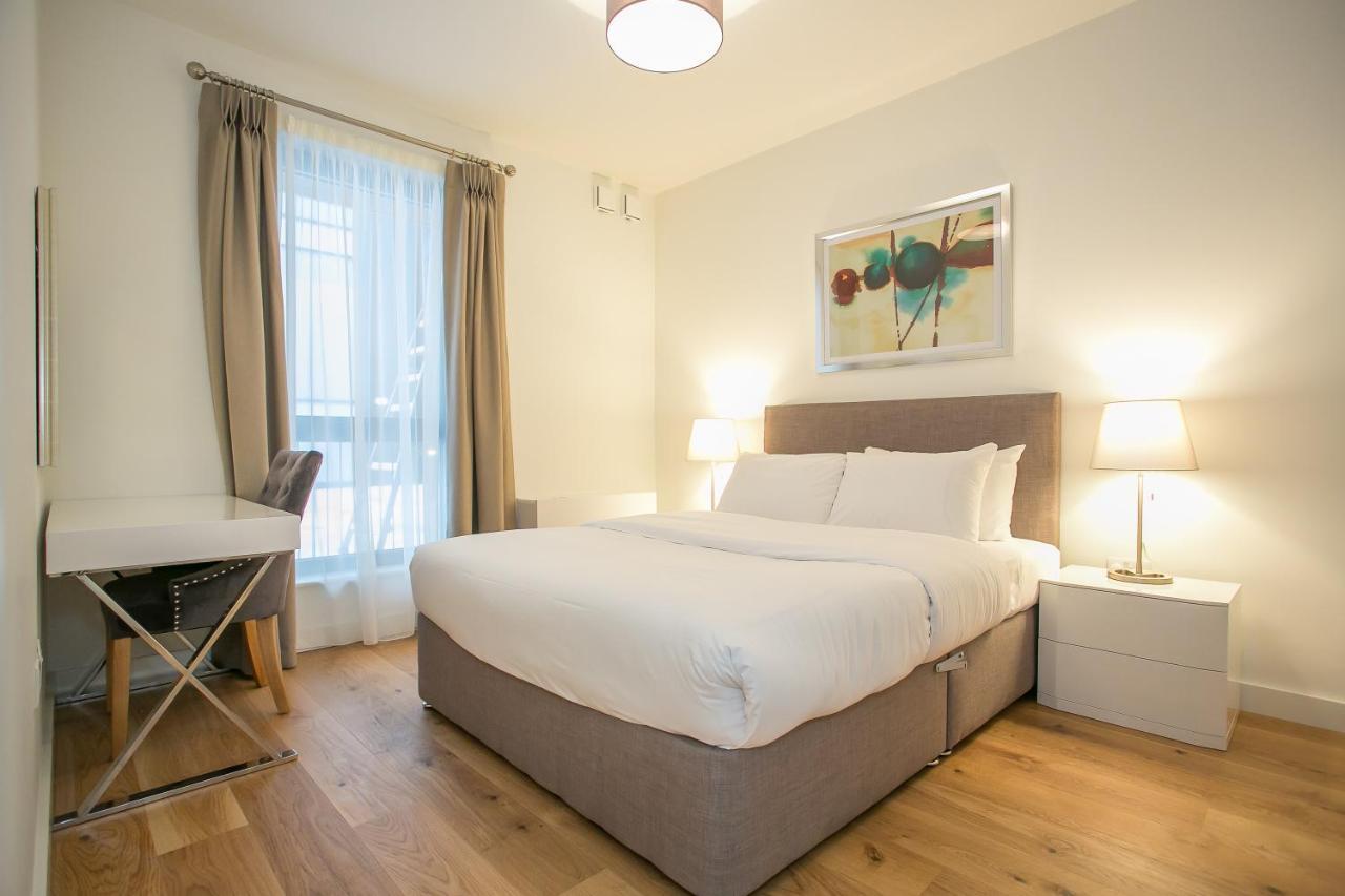 Grand Canal Square Apartments ダブリン エクステリア 写真