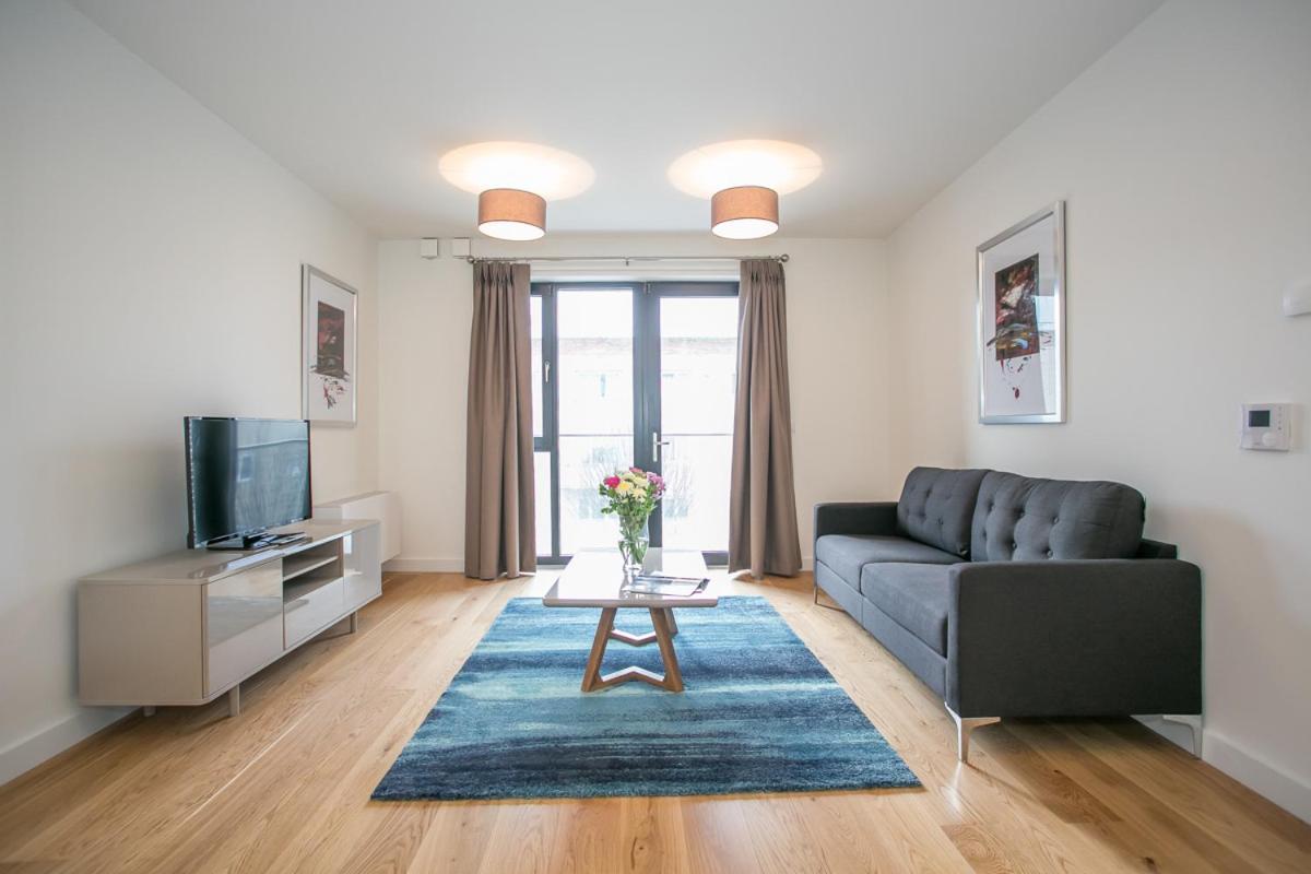 Grand Canal Square Apartments ダブリン エクステリア 写真